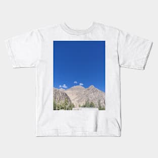 ladakh skies Kids T-Shirt